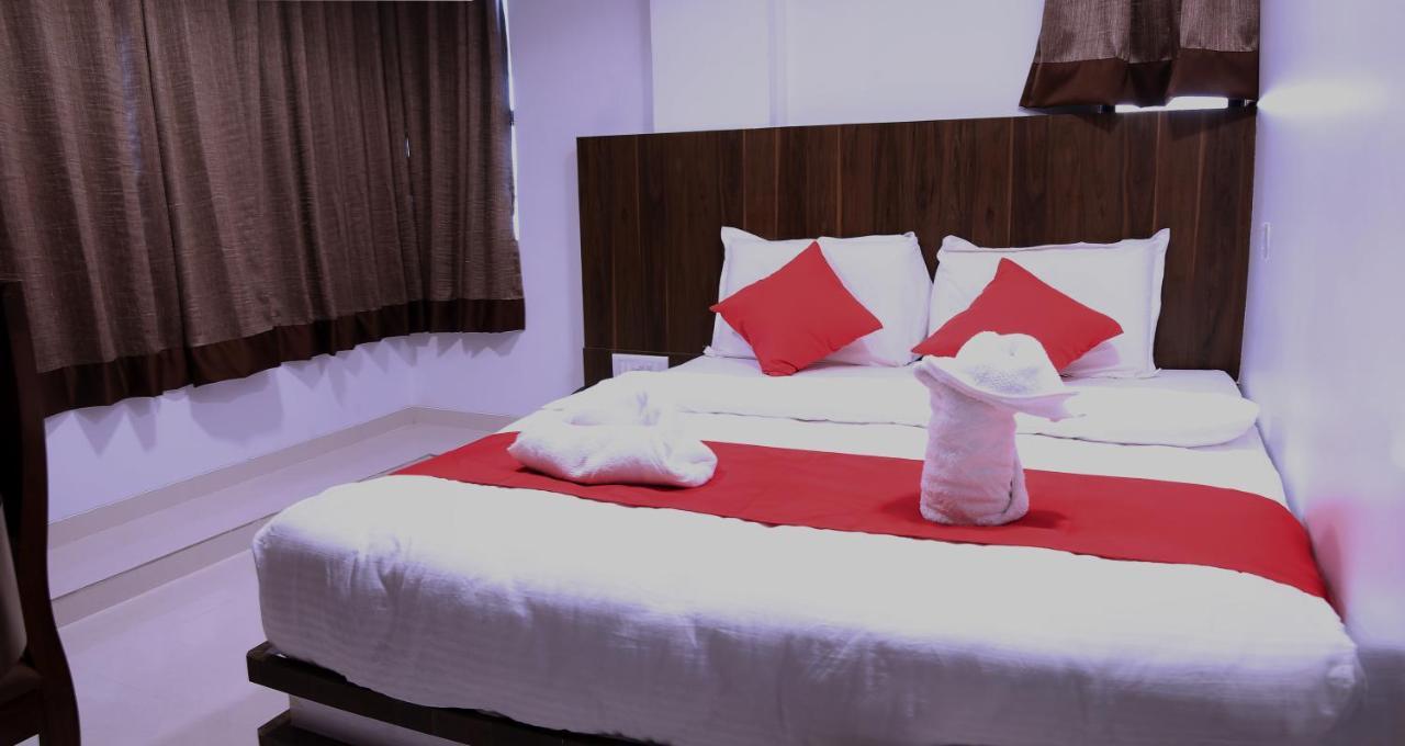 Hotel Apple Inn Navi Mumbai Exterior photo